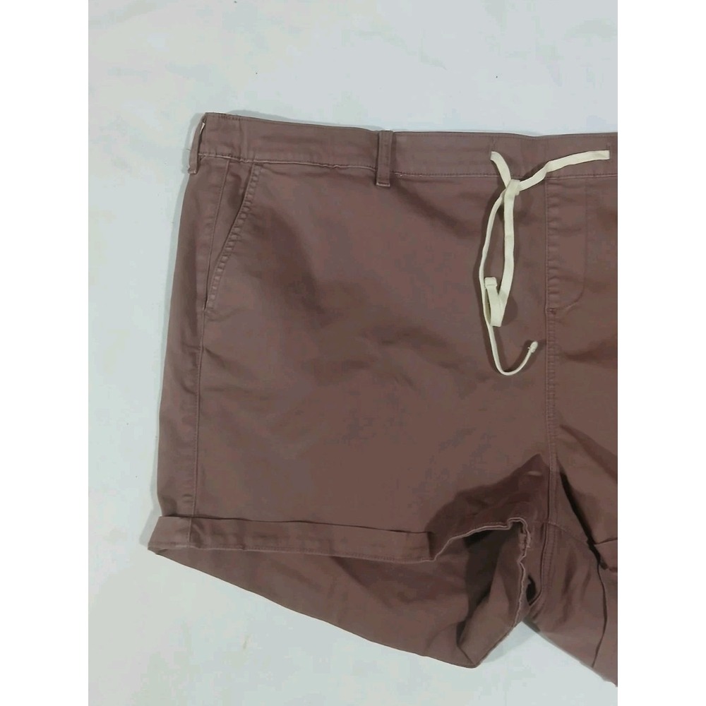 New Torrid 3.5" Pull On Weekend Stretch Twill Cargo Shorts Size 5 5X 28 Pull On - Picture 2 of 9